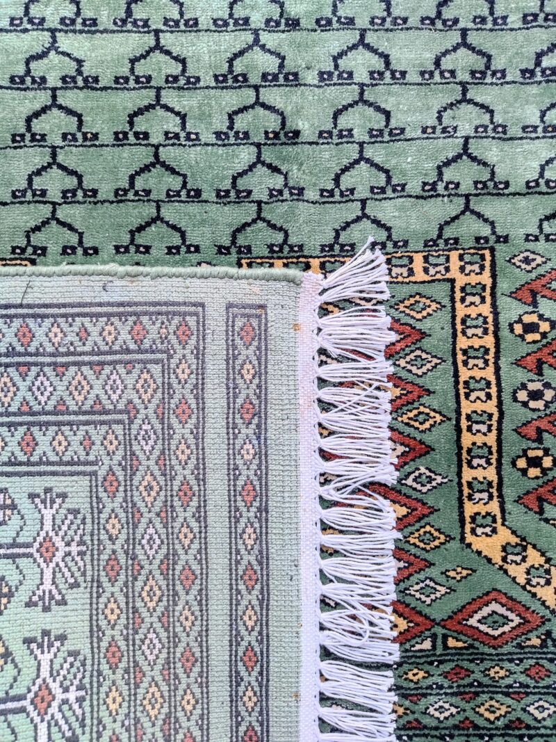 6x9 Feet Green Hand Knotted Art Silk Rug Parda - Image 3
