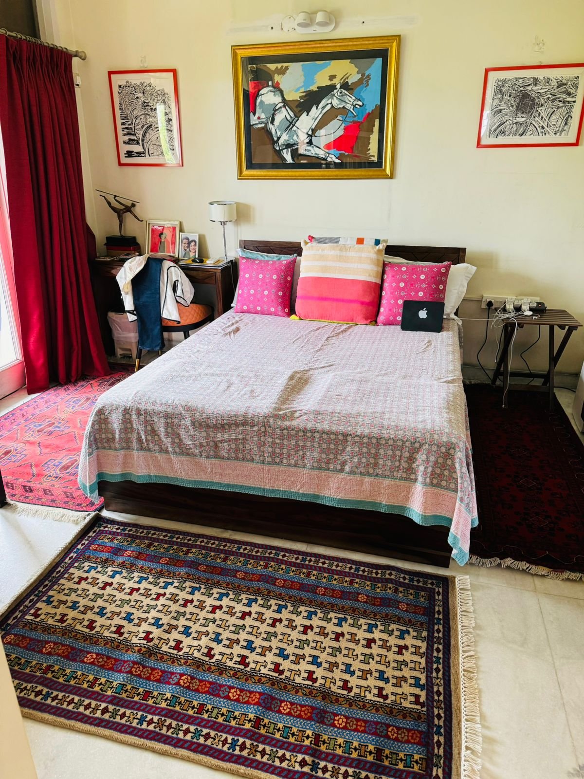 small hand knotted rug for bedroom