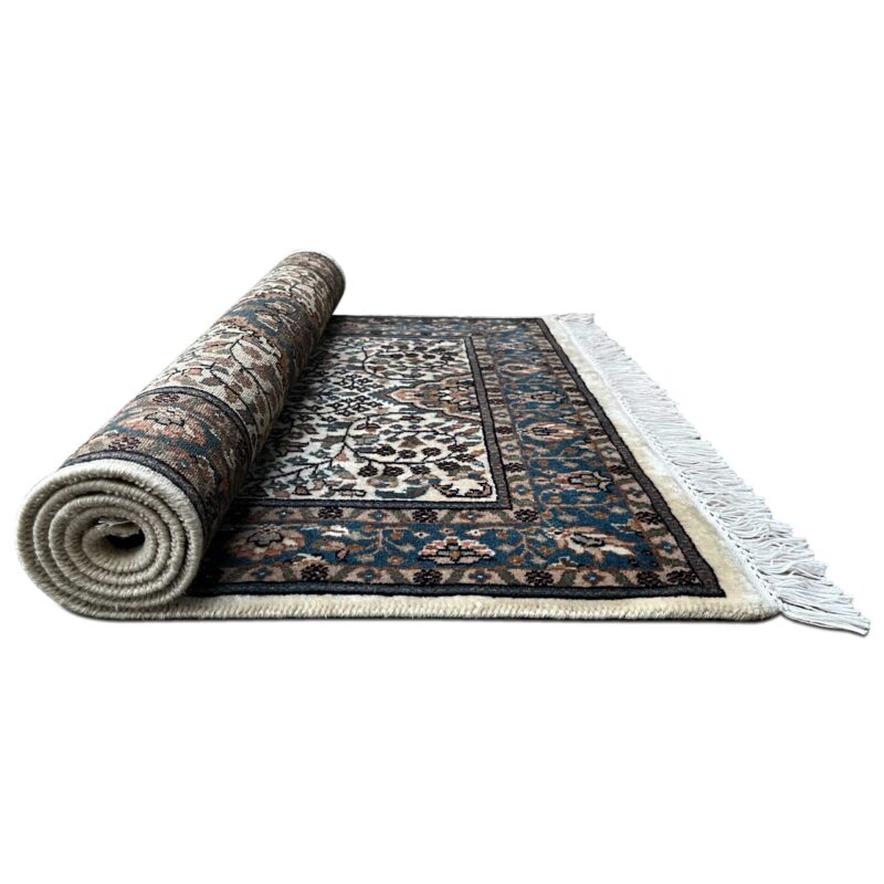 3x5 ft Hand Knotted Wool Rug Whit Indo-Persian - Image 3