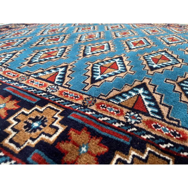 4x6 ft Hand Knotted Wool Rug Blue Diamond - Image 4