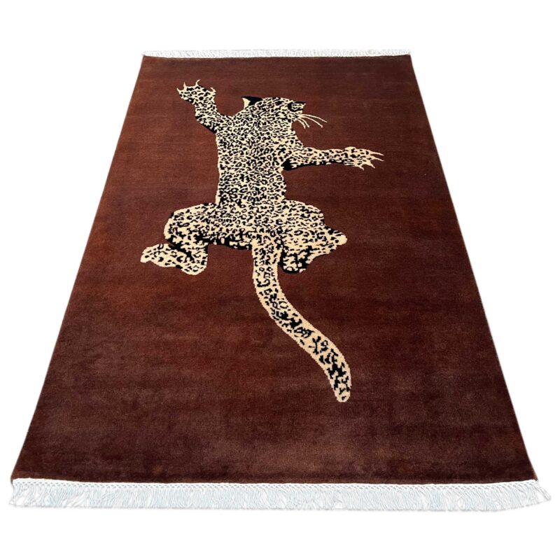 4x6 ft Hand Knotted Woolen Rug Copper Leopard - Image 2