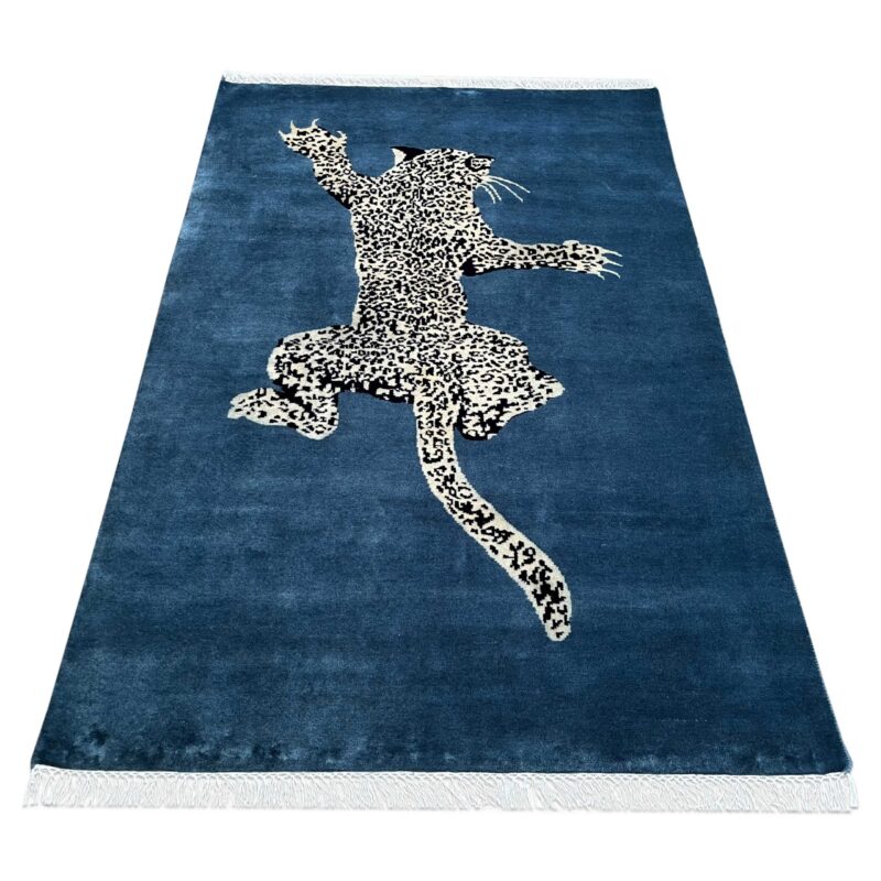 4x6 ft Hand Knotted Wool Rug Bluish Gray Leopard - Image 10