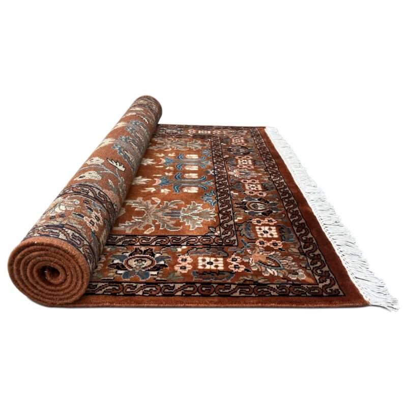 4x6 ft Hand Knotted Copper Floral Woolen Rug - Image 4