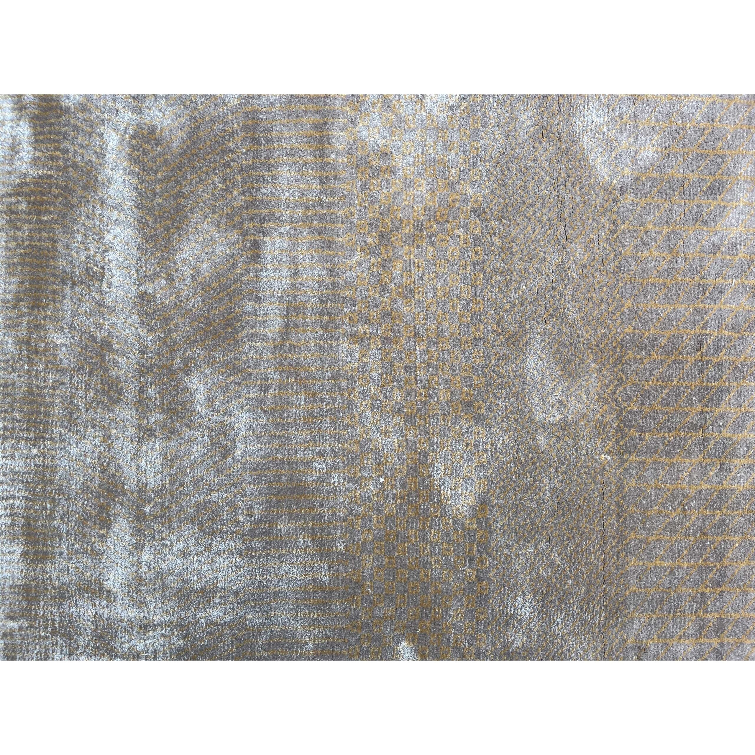 6x9 feet Hand Knotted Viscose Rug and Beige Modern - Image 8