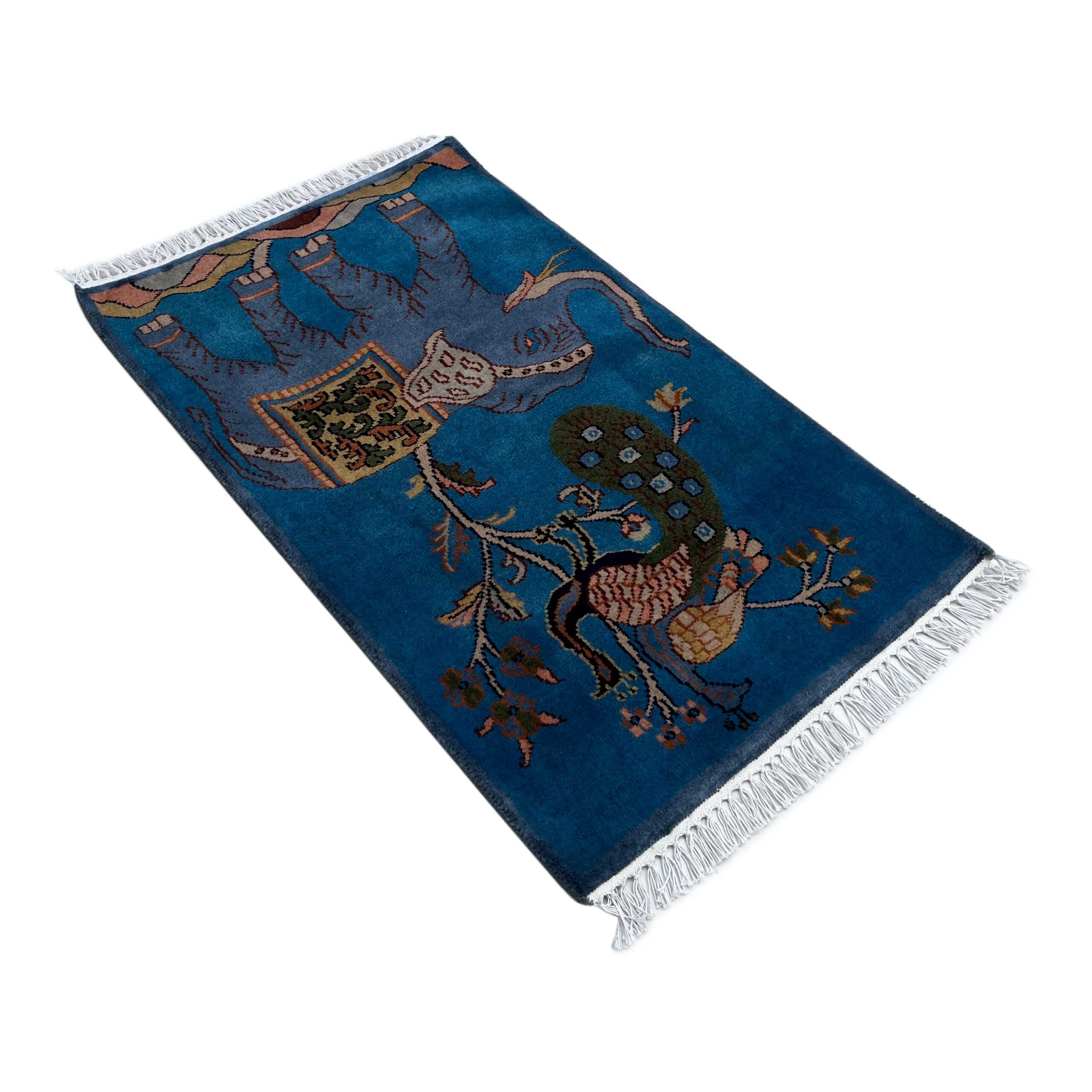 2x3 ft Hand-knotted Woolen Rug Elephant Peacock Blue - Image 6