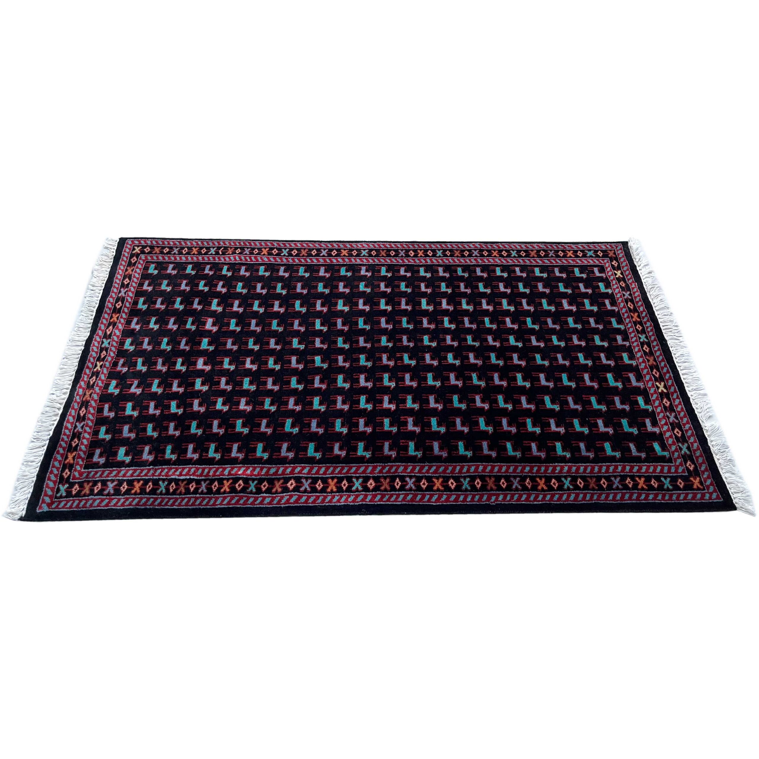 3x5 ft Hand-knotted Woolen Rug Bakri Black - Image 2