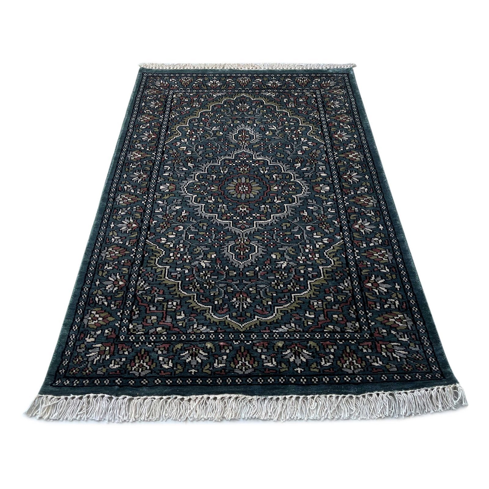 2.5x4 feet Hand Knotted Bamboo Silk Rug Indopersian Overall Gray - Image 2
