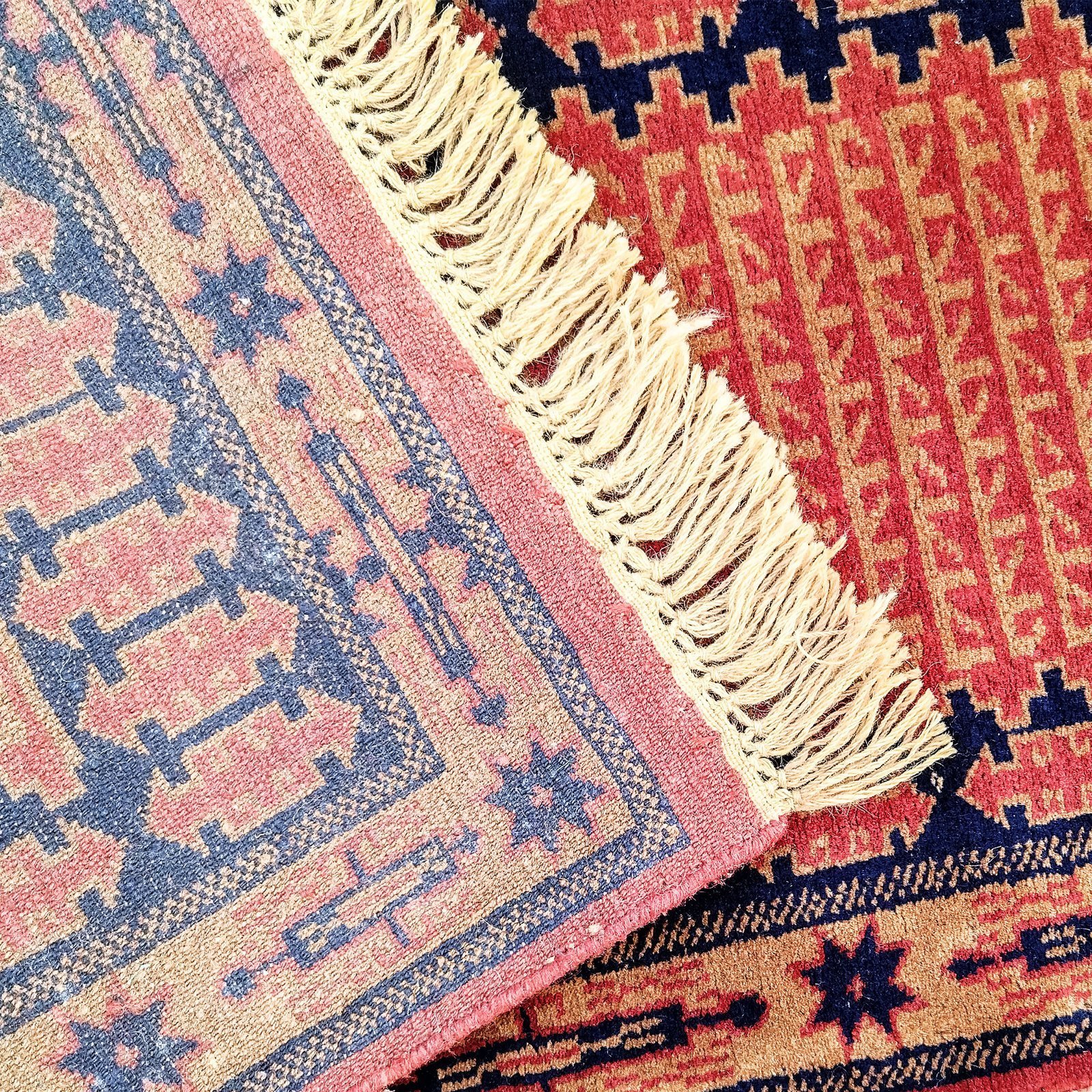 2x6 ft Hand Knotted Maroon Wool Runner Rug (Kanta) - Image 4