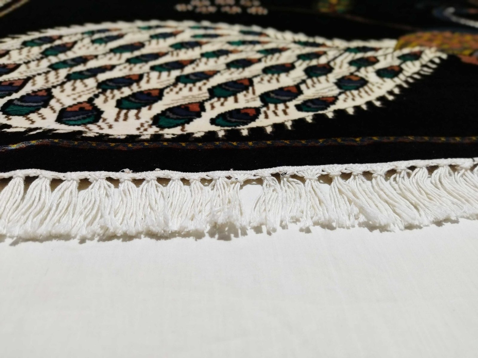 3x2 Feet Handmade Royal Black Peacock Rug - Image 5