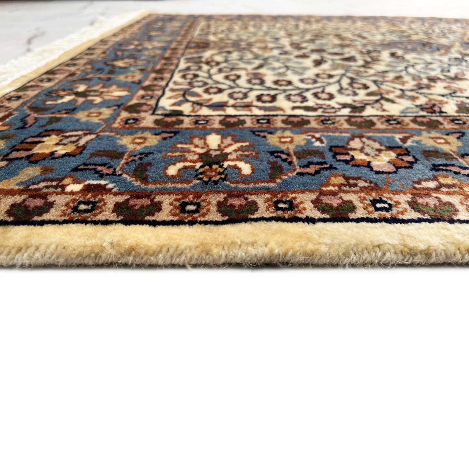 3x5 ft Hand Knotted Woolen Rug Persian Ivory - Image 6