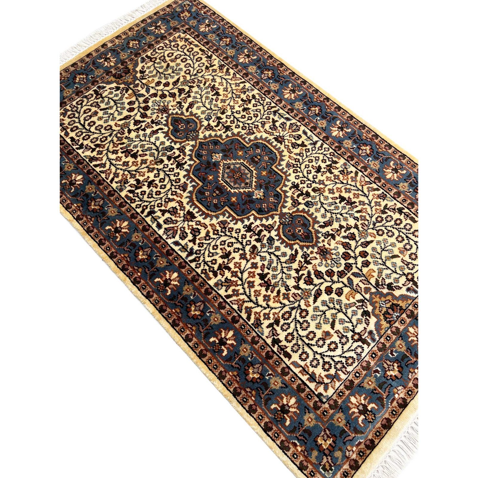 3x5 ft Hand Knotted Woolen Rug Persian Ivory - Image 5