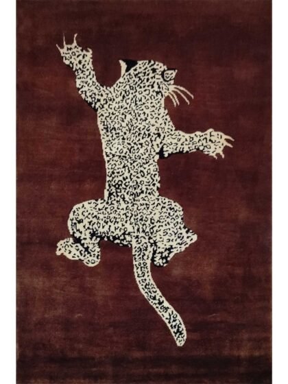 4x6 ft Brown Hand Knotted Wool Leopard Rug