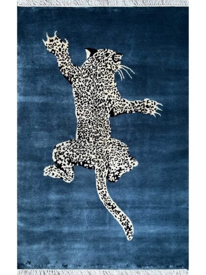 4x6 ft Hand Knotted Wool Rug Bluish Gray Leopard