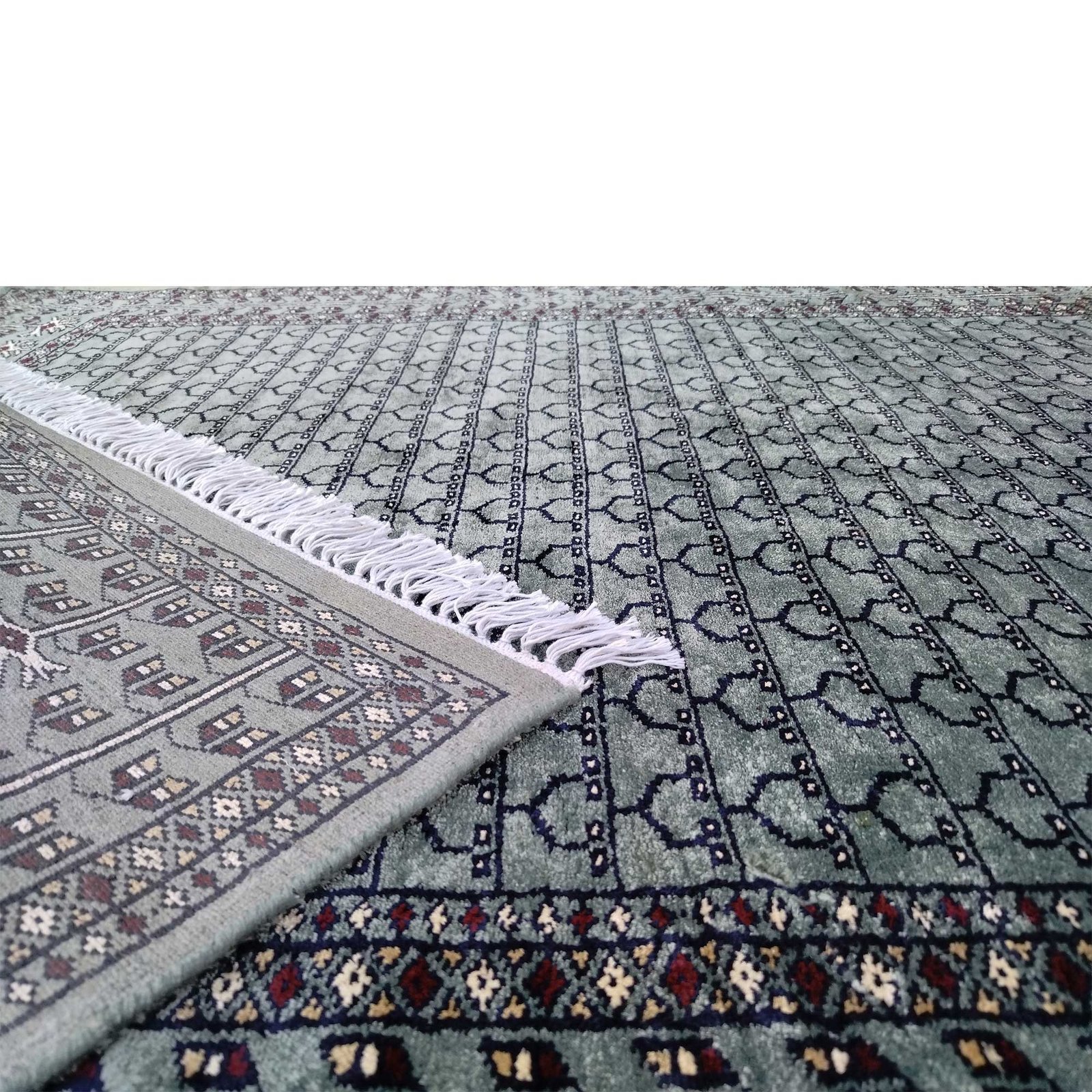 4x6 ft Hand Knotted Royal Grey Bamboo Silk Rug - Image 7