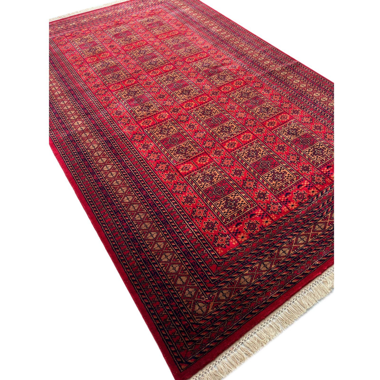 6x9 ft Hand Knotted Woolen Rug Red Dubba - Image 5