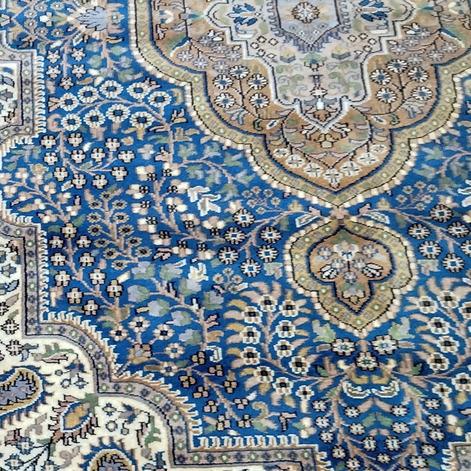 8×10 Feet Blue Persian Hand Knotted Wool Rug Traditional Luxury - Image 3